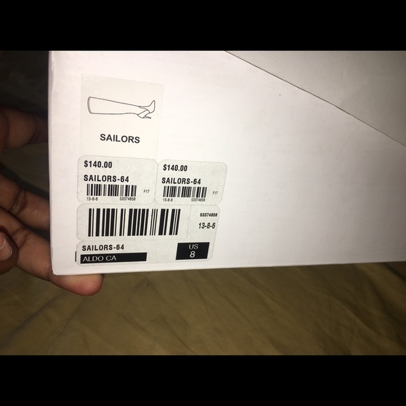 Red high boots - Picture 4 of 4